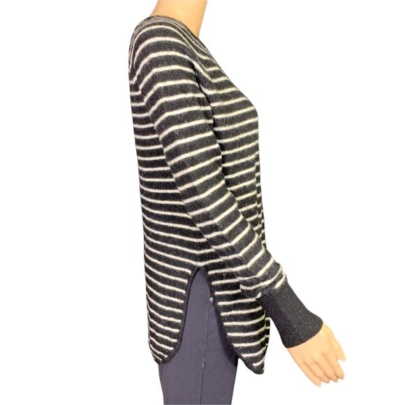 Halogen Womens Tunic Sweater Cashmere Wool Blend Luxuriously Soft Striped XS - Picture 2 of 6